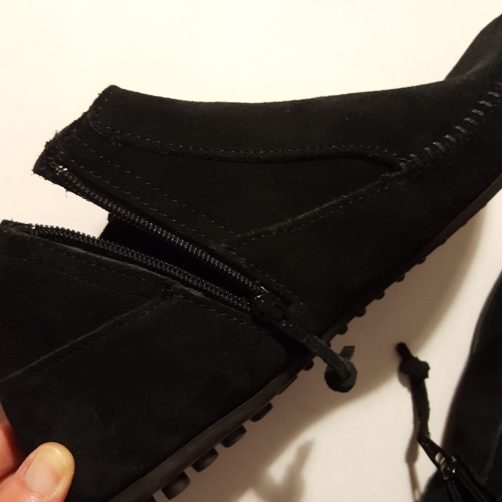 Minnie Tonka black Fringe suede ankle boots